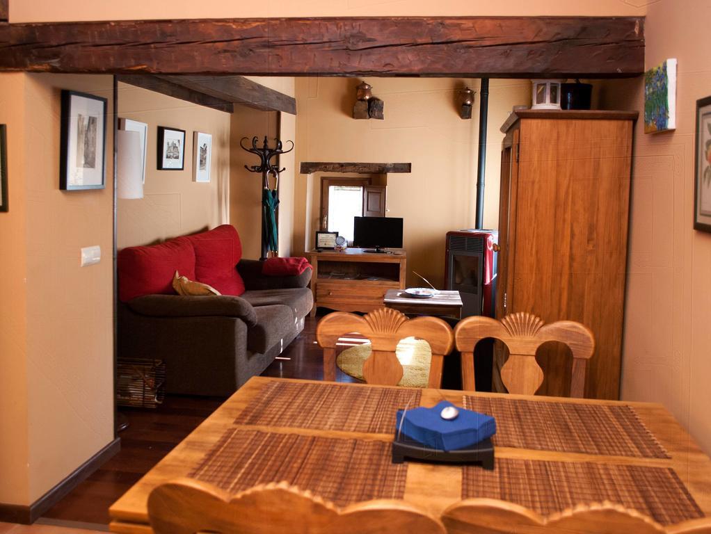 Apartamentos Top Medieval Siguenza Ruang foto